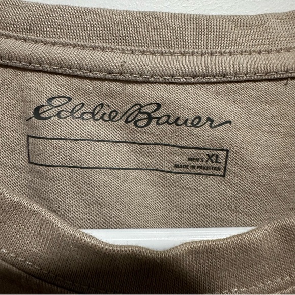 Eddie Bauer “Walk on the Wild Side” Graphic Tee - XL - Picture 4 of 5